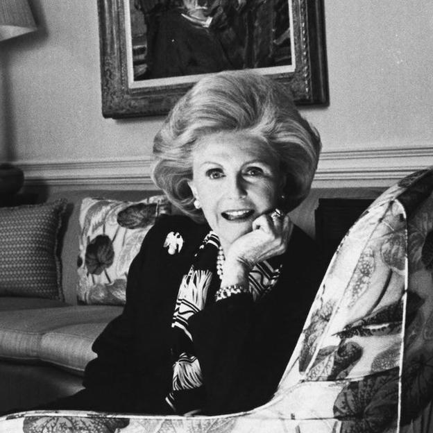 Pamela Harriman, fotografiada en su casa de Georgetown en 1993.