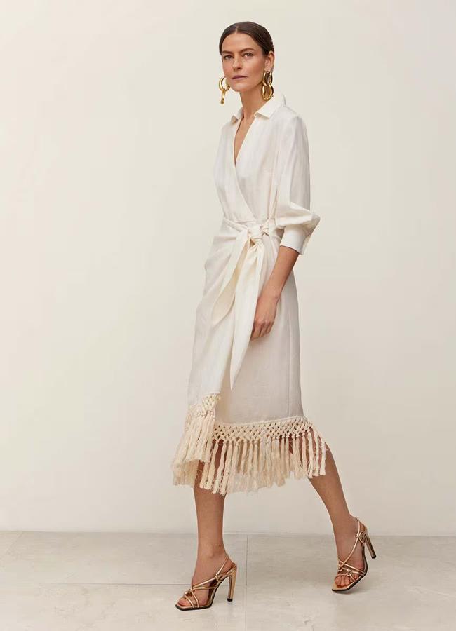 Vestido con cuello camisero de Simorra (268 euros).