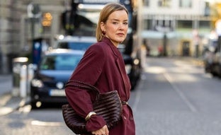 Pantalones con flecos, la tendencia más original de la primavera: los 5 modelos más bonitos de la temporada