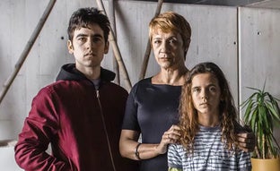 Si te gustó La Sala, tienes que ver esta adictiva serie española de hace ocho años que arrasa en Netflix