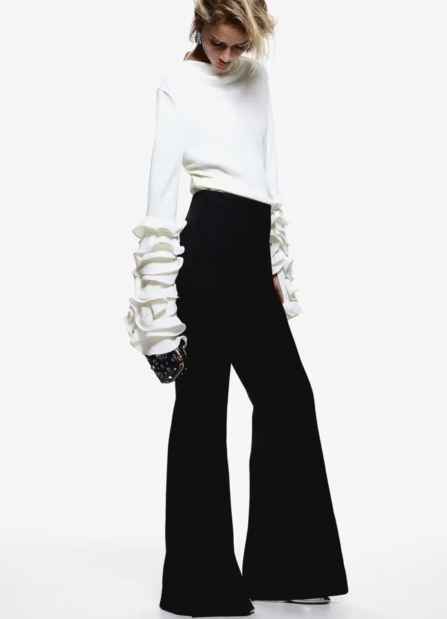 Pantalones campana color negro